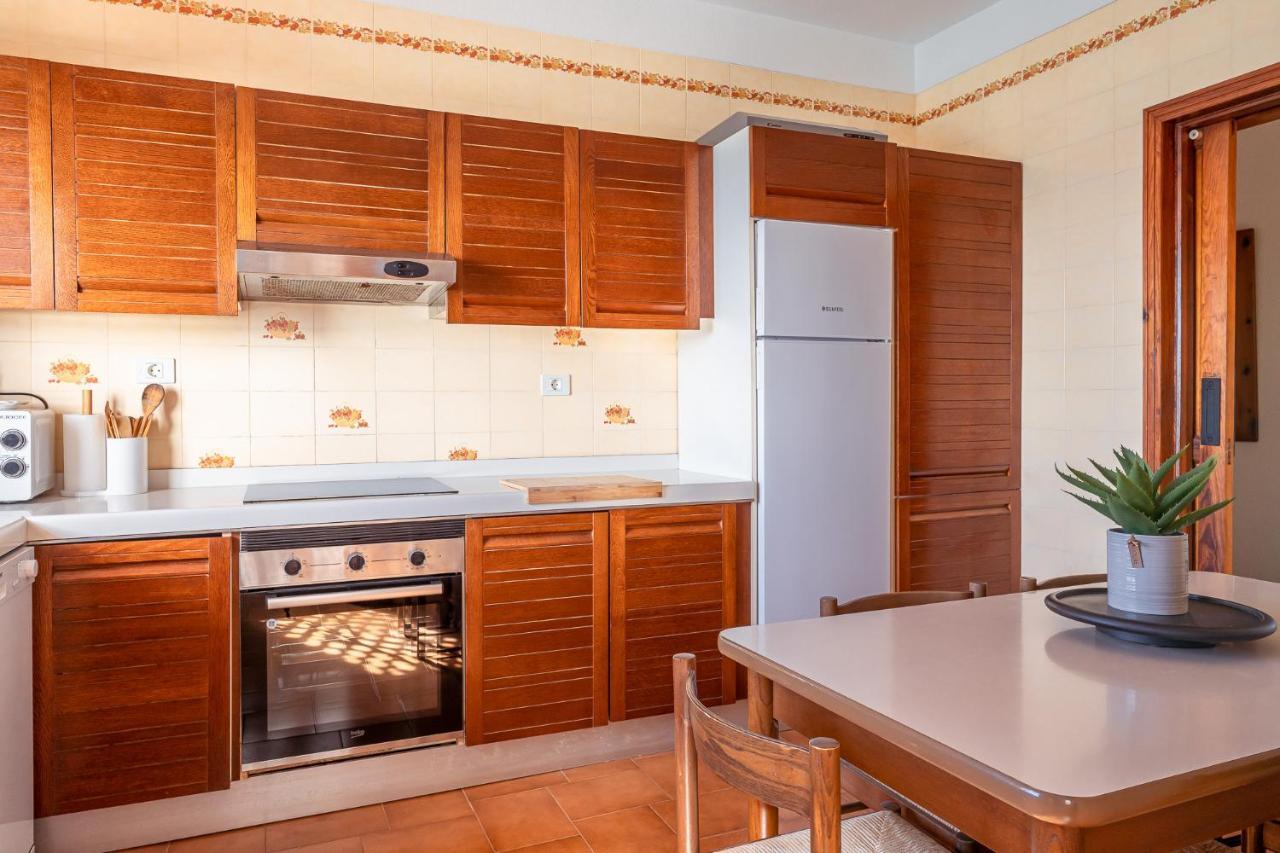 Ocean Front 3 Bedroom Apartment *